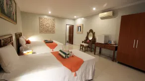 Poinciana Resort - Room