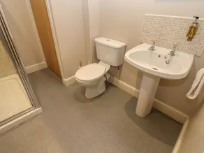 The Tithe Barn - Bathroom
