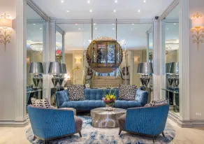 The Lombardy Hotel - Coin salon dans le hall