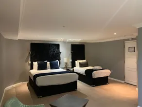 Barons Court Hotel Walsall - Chambre