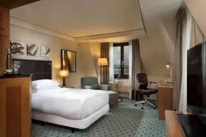Hilton Dresden an der Frauenkirche - Room