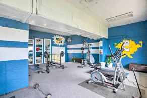 Oceanfront Corpus Christi Condo w/ Pool! - Interior