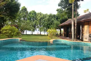 Viang Yonok Hotel, Restaurant, Sports Club - Pool