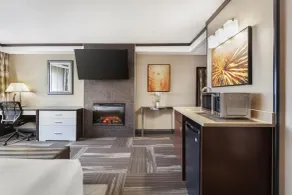 Best Western Plus Edmonton Airport Hotel - Værelse