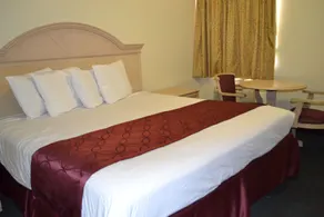 Passport Inn Niagara Falls - Room