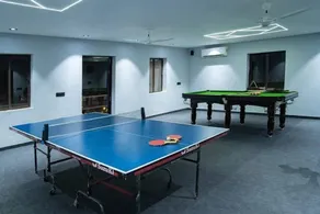 Dhinga Masti - Area giochi