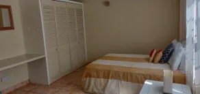 Cool Running Apartments - Room