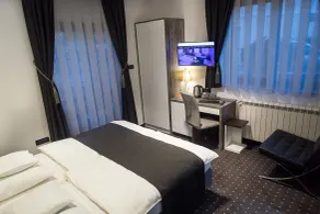 Log In Rooms - Room