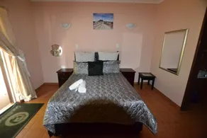 Guesthouse 4U - Room