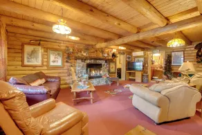 Handcrafted Log Cabin in Candor: Group Getaway! - Innenbereich