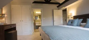 Stirrups Hotel - Room