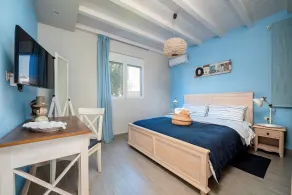 Seabreeze Villa - with Jacuzzi & heated pool - Rom