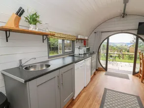 Woodland View - Private kitchen