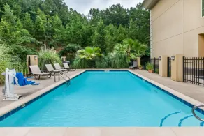 Baymont by Wyndham Henderson - Pool