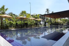Roxy Sematan Villa & Townhouse - Piscine