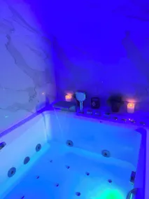 La suite 7 Sauna et jacuzi - Bagno