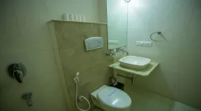Nahargarh Haveli-Near Train station Metro - Bagno