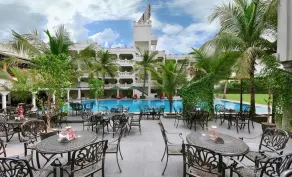 Aarya Grand Hotels & Resorts - Pool