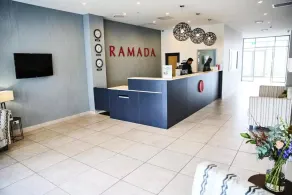Ramada Suites by Wyndham Albany - Réception