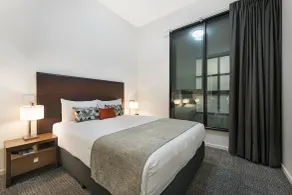 Melbourne CBD Central Apartment Hotel Official - Værelse