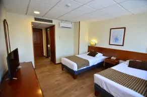 Tur Hotel Santiago - Room