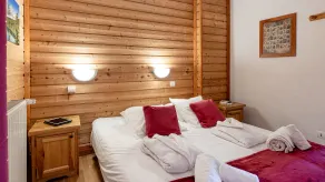 Madame Vacances Les Chalets de l'Altiport - Værelse