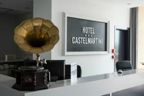 Castelmartini Wellness & Business Hotel - Rezeption