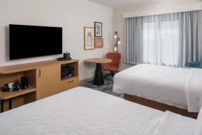 Hampton Inn By Hilton Gulfport Beach Boulevard - Værelse