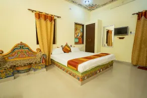 Swad Ri Dhani, Ajmer - Camera