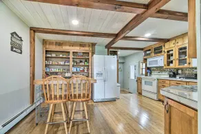 Waterfront Lake Huron Getaway: Private Beach! - Interiør