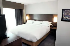 DoubleTree by Hilton West Fargo Sanford Medical Center Area - Room