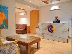 Click Hotel Bhuntar, Kullu Manali -Bhuntar Airport - Rezeption