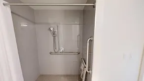 Oak House Residence - Bathroom