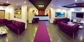 Cmr Aydogan Hotel - Inngangsparti