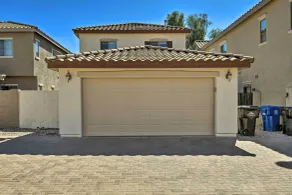 2-story Surprise Getaway w/ Patio + Fire Pit! - Interior