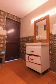 Flying Sparrow Riverside Resort - Room