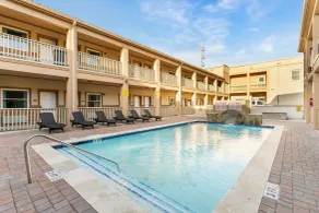 El Delfín Lodge - Piscine