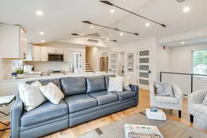 Lake Winnipesaukee Condo w/ Beach Access! - Innvendig