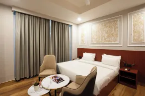 Aarchh Regency - Room