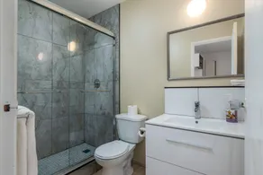 Croft Inn Motel - Baño
