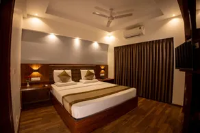 Metro Plaza Hotel by RAK Rooms, Mangaluru - Room