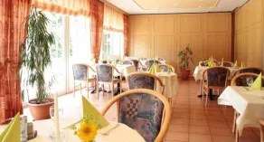 Waldhotel Humboldt FeWo1 - Restaurante