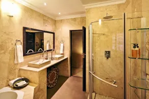 Vuyani Safari Lodge - Badeværelse
