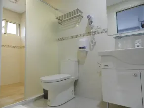 Ban Tian Tao Fang - Bathroom