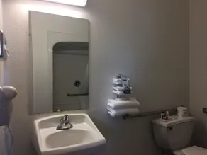 Quality Inn Yuba City-Marysville - Salle de bain