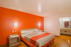 Motel 6-Lawton, OK - Værelse