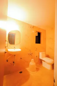 Shambhala Hilltop Homestay Coorg - Bagno