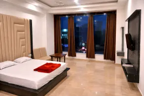 Hotel The Royal Crown - Rom