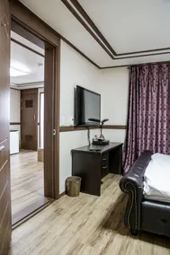 Hill Stay Hotel Residence - Zimmer
