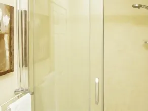 The Castle Inn Hotel - Bathroom